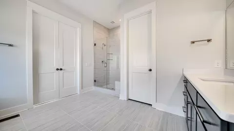 Bath - 7403 Twill Heights Loop, Fairview, TN 37062 photo 6 of 15