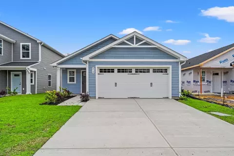 818 Haw Creek Ave NE, Winnabow, NC 28479