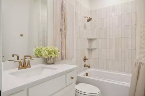 Bath - 2037 Bluestem Rd, Celina, TX 75009 photo 4 of 6