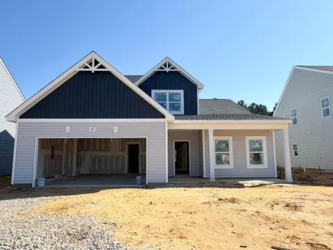 147 Red Lobelia Ln, Raeford, NC 28376