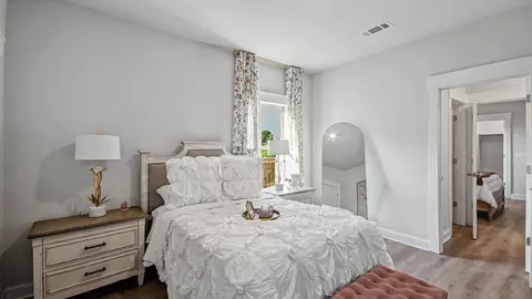 Bedroom - 122 Cornerstone Dr, Brandon, MS 39042 photo 7 of 7