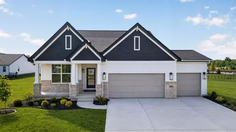 1004 Santiago Trl, Cottleville, MO 63304