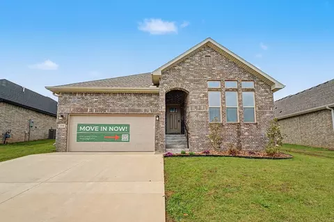 1110 Garrett Ln, Centerton, AR 72719
