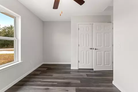 Bedroom - 107 N Ridgewood Dr, Sebring, FL 33870 photo 5 of 5