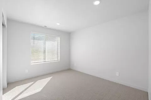 Bedroom - 3402 N Hannah St, Eagle Mountain, UT 84005 photo 3 of 10