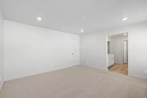 Bedroom - 3402 N Hannah St, Eagle Mountain, UT 84005 photo 5 of 10