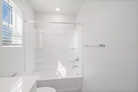 Bath - 3402 N Hannah St, Eagle Mountain, UT 84005 photo 1 of 3
