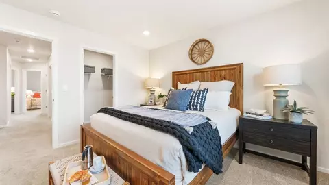 Bedroom - 62733 Eagle Rd, Bend, OR 97701 photo 2 of 12