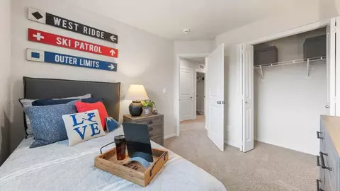 Bedroom - 62733 Eagle Rd, Bend, OR 97701 photo 5 of 12