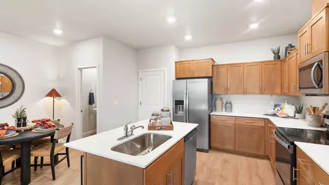 Kitchen - 62733 Eagle Rd, Bend, OR 97701 photo 3 of 6