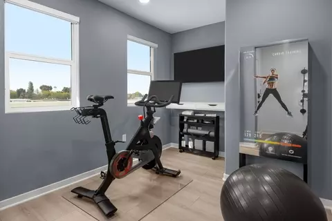 121 Evergreen Ln, Claremont, CA 91711