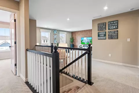 Entry Way - 8295 Busey Rd, Pickerington, OH 43147 photo 5 of 6