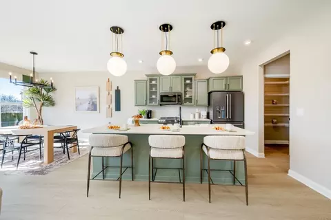 Kitchen - 8295 Busey Rd, Pickerington, OH 43147 photo 7 of 9