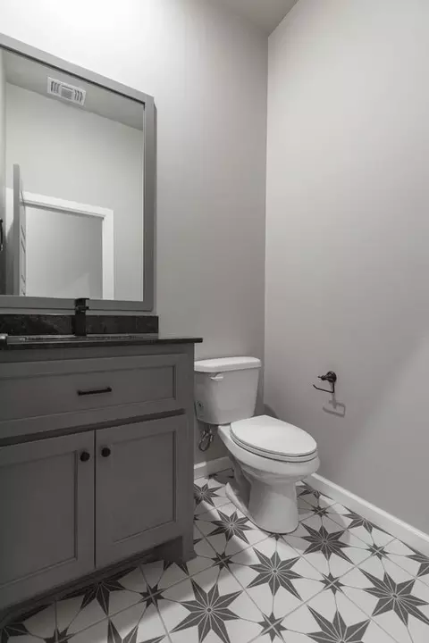 Bath - 2920 E Northampton St, Broken Arrow, OK 74014 photo 10 of 15