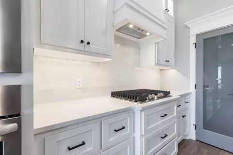 Kitchen - 2920 E Northampton St, Broken Arrow, OK 74014 photo 11 of 16