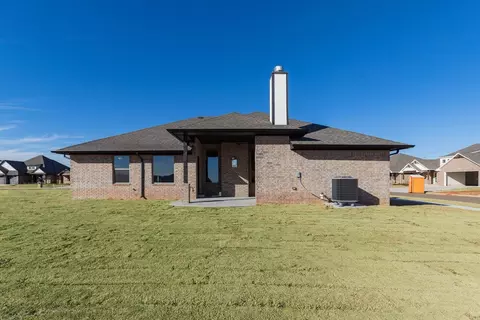 Exterior - 2920 E Northampton St, Broken Arrow, OK 74014 photo 27 of 37