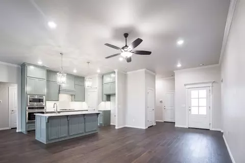 Living - 2920 E Northampton St, Broken Arrow, OK 74014 photo 11 of 13