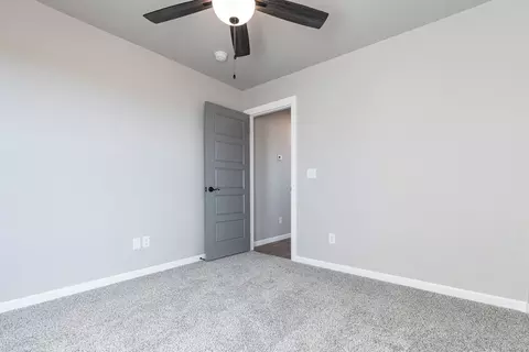 Bedroom - 2920 E Northampton St, Broken Arrow, OK 74014 photo 6 of 10