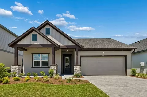 6104 Sacred Oak Ave, Mount Dora, FL 32757