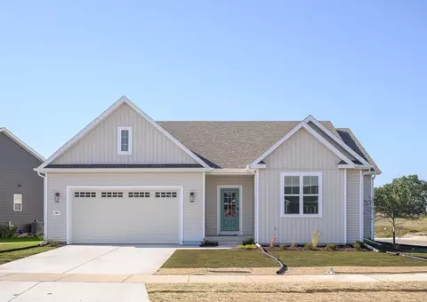 1003 Merri-hill Dr, Oregon, WI 53575