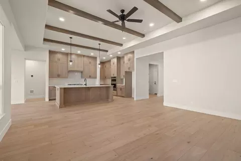 Living - 7355 Powell Pl, Eagle, ID 83714 photo 3 of 3