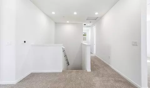 Entry Way - 310 Shamrock Dr, Grass Valley, CA 95945 photo 5 of 7