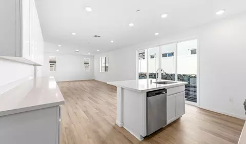 Kitchen - 310 Shamrock Dr, Grass Valley, CA 95945 photo 2 of 2