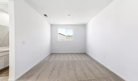 Bedroom - 310 Shamrock Dr, Grass Valley, CA 95945 photo 4 of 14