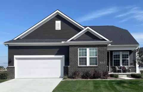 20505 W Kilburn Dr, Macomb, MI 48044