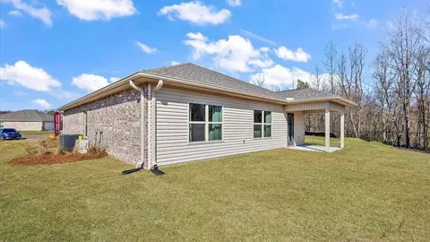 Exterior - 340 Cedar Crest Dr, Pearl, MS 39208 photo 5 of 8