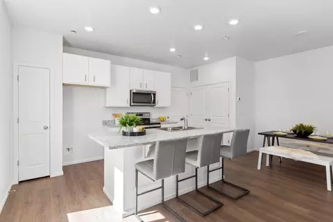 Kitchen - 21880 E 46th Pl, Aurora, CO 80019 photo 1 of 2