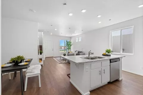 21880 E 46th Pl, Aurora, CO 80019