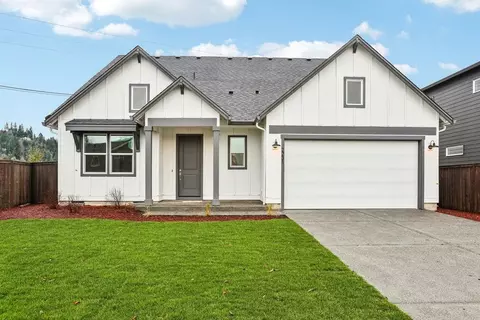 16477 SE Pacific Crest Trail Pl, Happy Valley, OR 97086