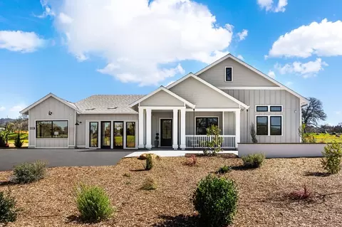 4989 Silverleaf Dr, Rescue, CA 95672