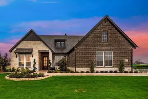 61 Roosevelt Ln, Valley View, TX 76272