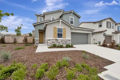 8600 Rockaway Dr, Vallejo, CA 94591