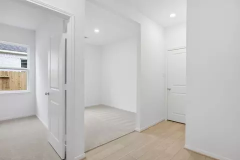 Entry Way - 727 Willow Grove Ln, Rosenberg, TX 77471 photo 5 of 16