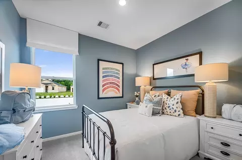 Bedroom - 727 Willow Grove Ln, Rosenberg, TX 77471 photo 10 of 19