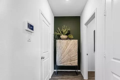 Entry Way - 727 Willow Grove Ln, Rosenberg, TX 77471 photo 16 of 16