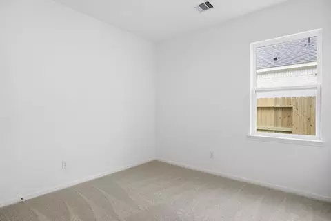 Bedroom - 727 Willow Grove Ln, Rosenberg, TX 77471 photo 5 of 19