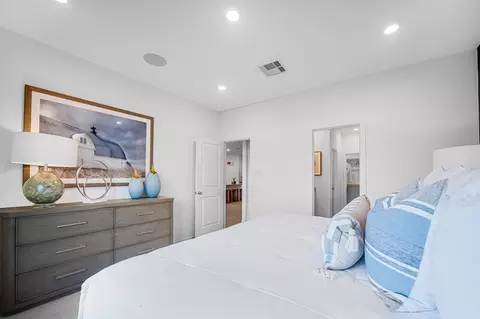 Bedroom - 727 Willow Grove Ln, Rosenberg, TX 77471 photo 8 of 19