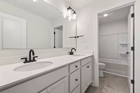 Bath - 263 Margot Manor Dr, Benson, NC 27504 photo 2 of 8