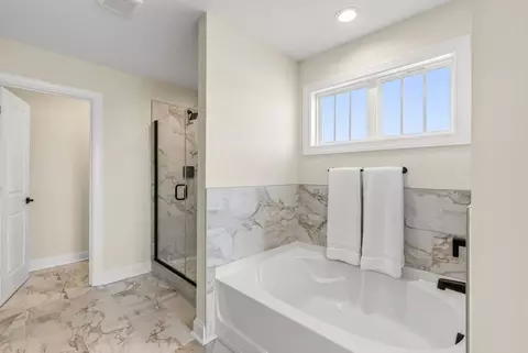 Bath - 263 Margot Manor Dr, Benson, NC 27504 photo 5 of 8
