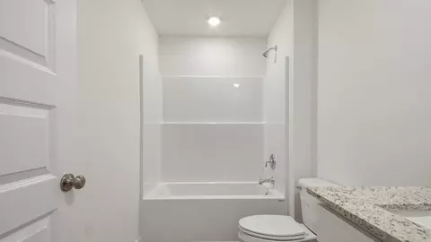 Bath - 51 Dockside Rd, Freeport, FL 32439 photo 5 of 7