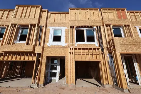 Exterior - 5455 S 35th Way, Phoenix, AZ 85040 photo 1 of 3
