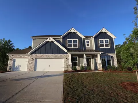 211 Amber Glen Dr, Locust, NC 28097