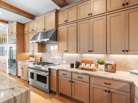 Kitchen - 4254 Hollow Wind Way, Spring, TX 77386 photo 2 of 3