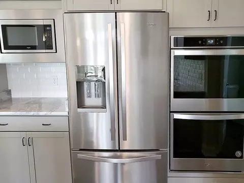 Kitchen - 1 Lanier Ct, Pooler, GA 31322 photo 1 of 6