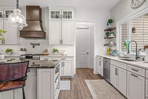 Kitchen - 306 S Ridge Ave, Middletown, DE 19709 photo 2 of 16