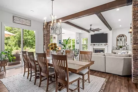 Dining - 306 S Ridge Ave, Middletown, DE 19709 photo 2 of 3
